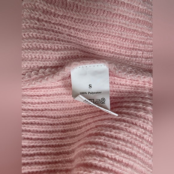 Pink V-Neck Sweater with Button Detail NWOT - Picture 5 of 5
